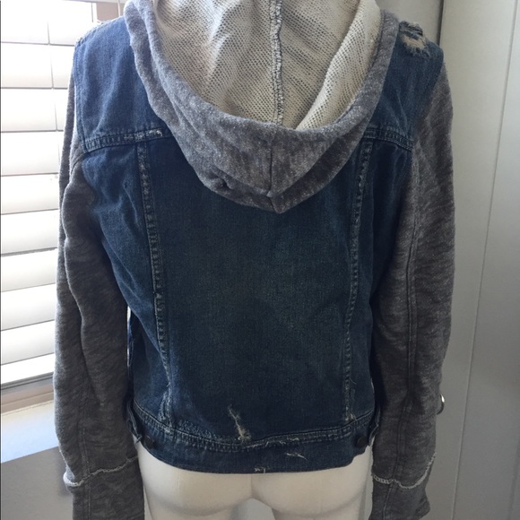 Free People Jean Jacket w/Hoodie - Picture 3 of 6
